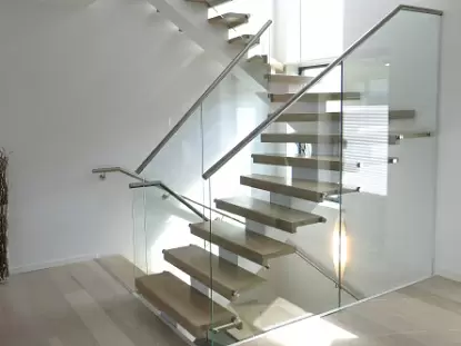 Модель London из Лестницы и балюстрады Модель London